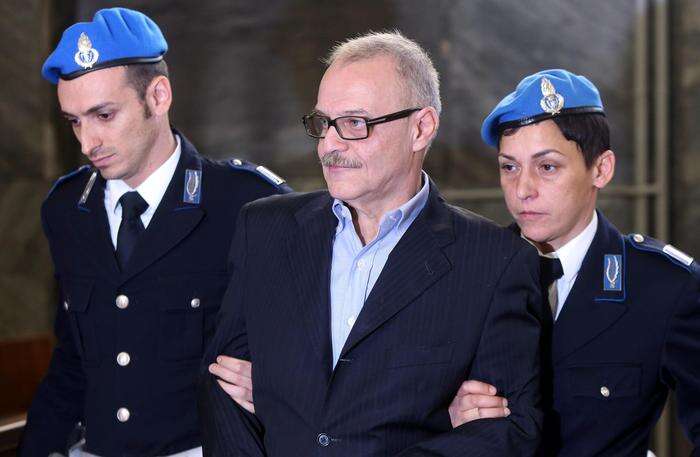 Legali Vallanzasca a giudici, 'va trasferito in casa di cura'