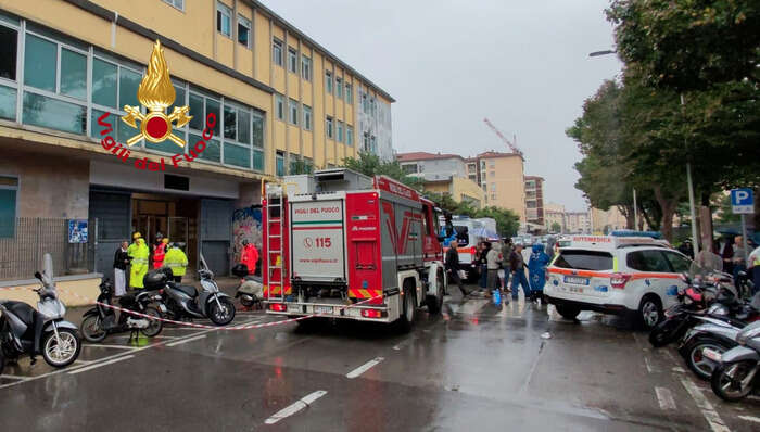 Lesioni in uno stabile che ospita liceo, mille evacuati