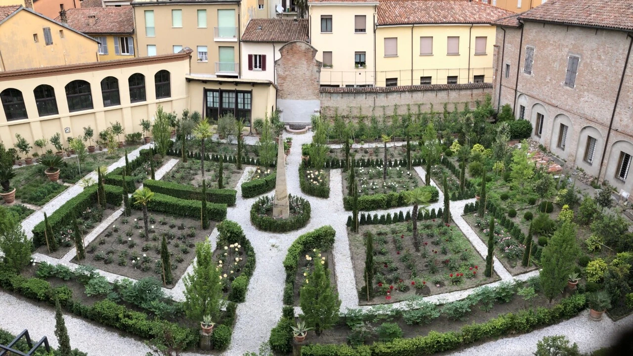 La nuova guida Romagna insolita e segreta, circa 150 luoghi lontani dai soliti clichè
