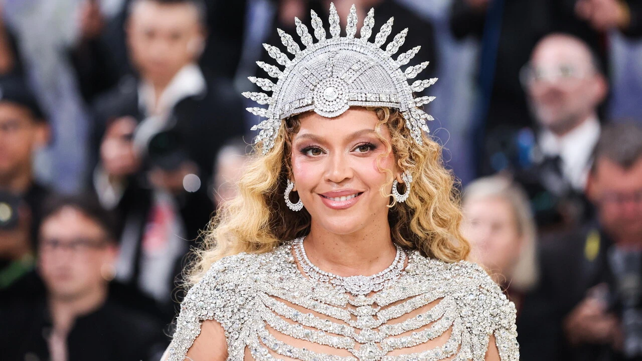 Esce a sorpresa nuovo singolo Beyoncè, scritto e prodotto insieme a Pharrell Williams