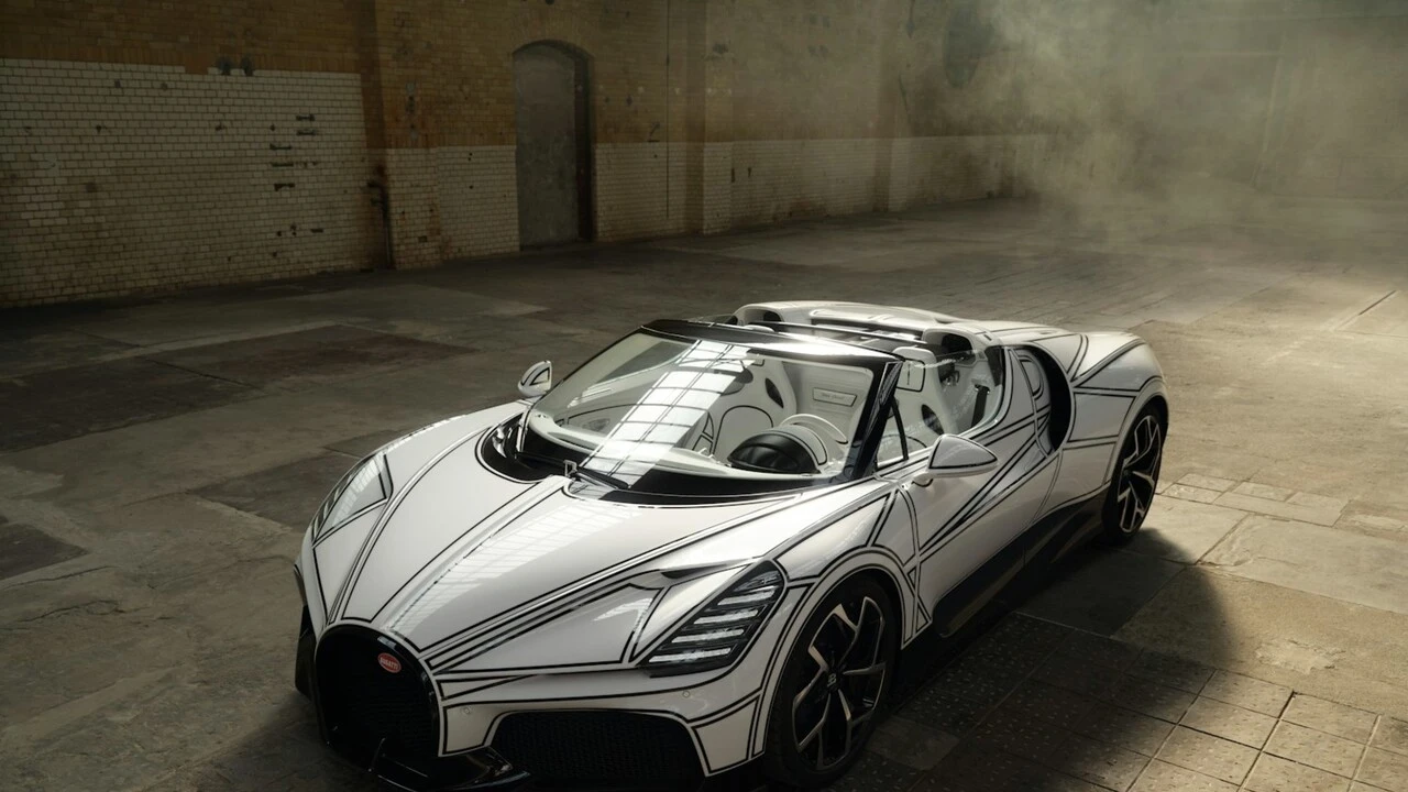 Bugatti Mistral Blanc Éternel, one-off con inserti in porcellana