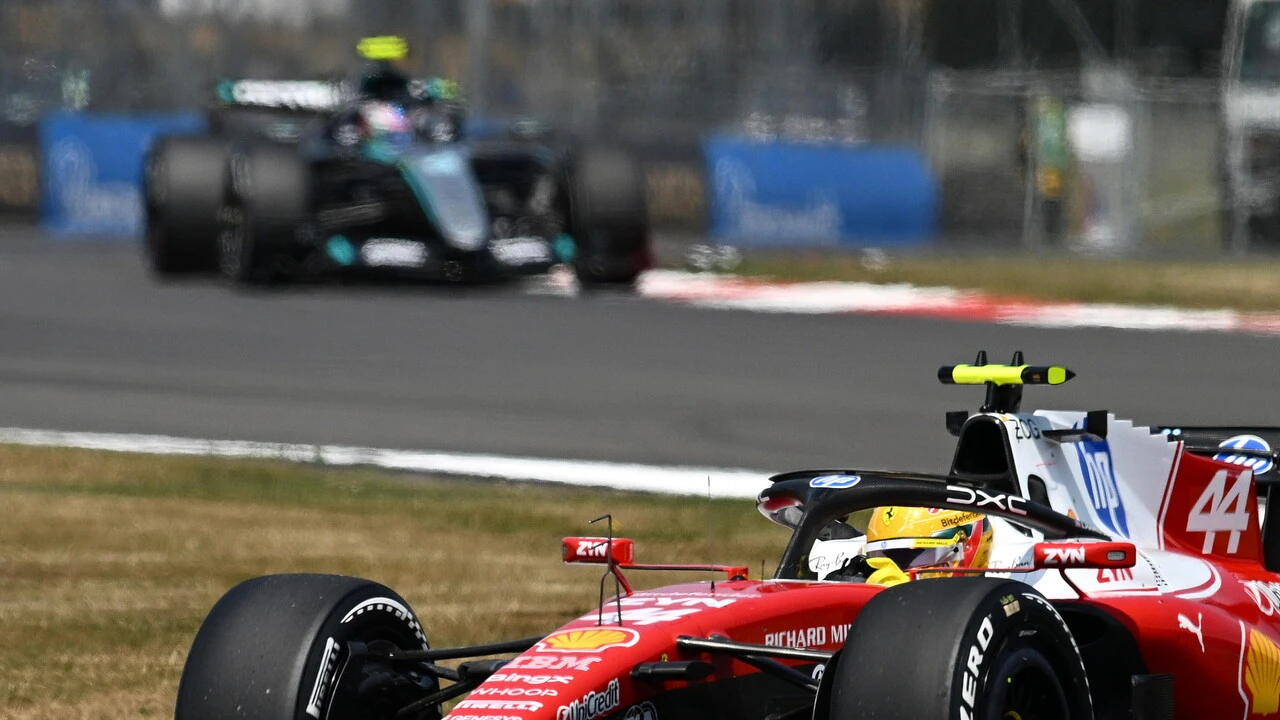 F1: Inghilterra; Antonelli vince la gara sprint, seconda la Ferrari di Hamilton