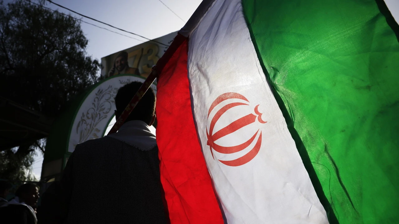 L'Iran rivendica attacchi con droni contro due basi Usa in Kuwait