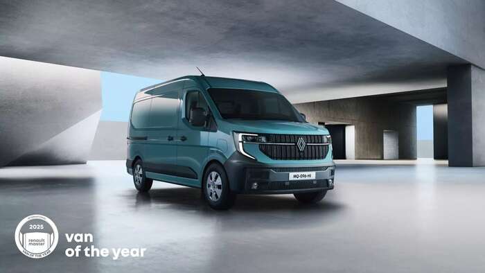 IAA, premiati Renault Master e Mercedes eActros 600