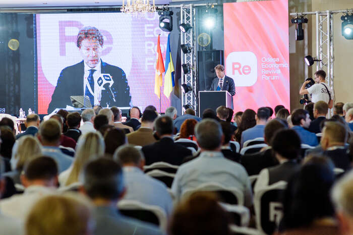 Amb. Formosa in missione a Odessa per l'Economic Revival Forum