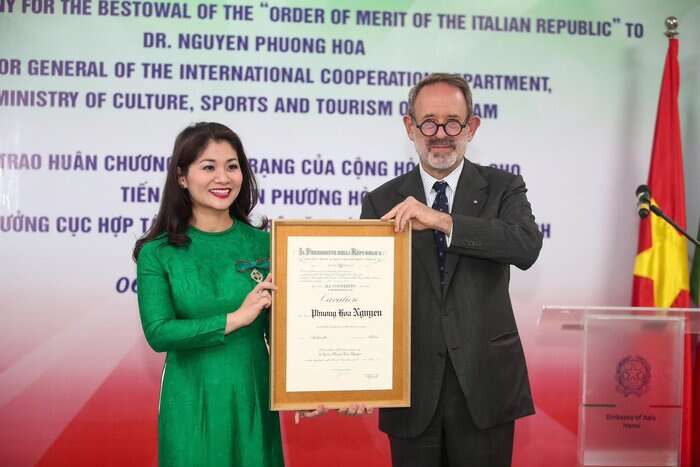 Da Italia onorificenza a direttrice ministero cultura Vietnam