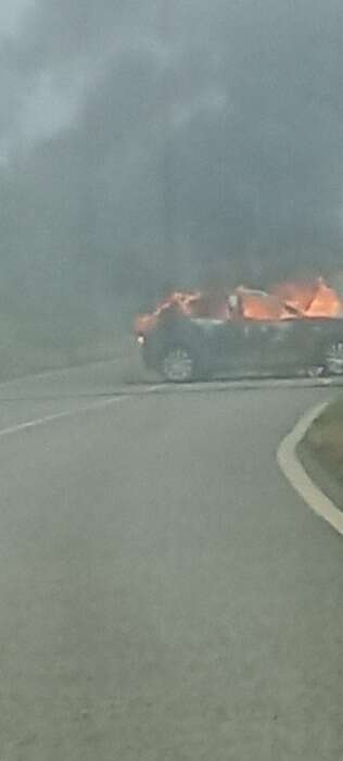 Assalto ad un portavalori nel Foggiano, auto in fiamme