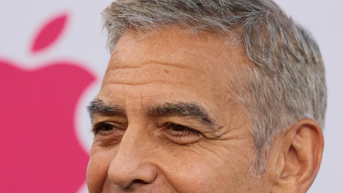 Snobbato Clooney, ai Tony premio ai robot di Maybe Happy Ending