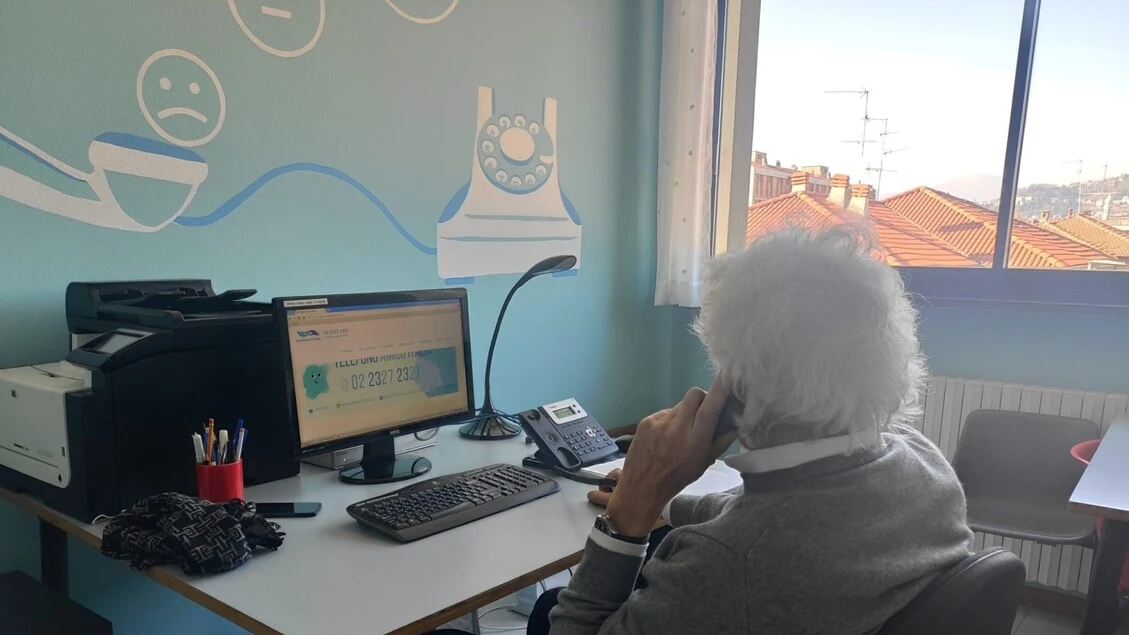 Salute mentale, 300 richieste d'aiuto al giorno a Telefono Amico