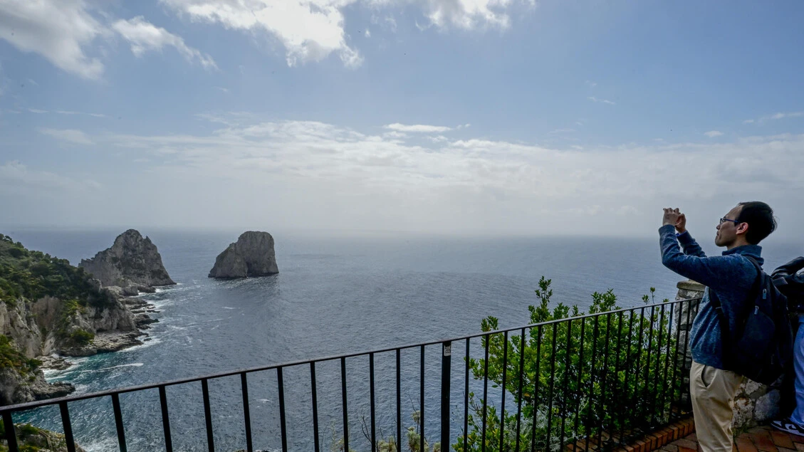 Intensificati controlli in mare a Capri, elevate 17 'multe'