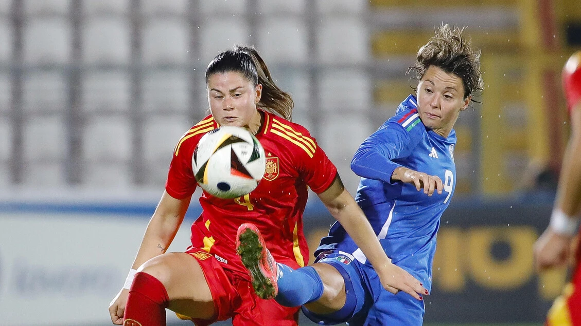 Calcio donne: Giacinti, delusa per non essere andata all'Europeo