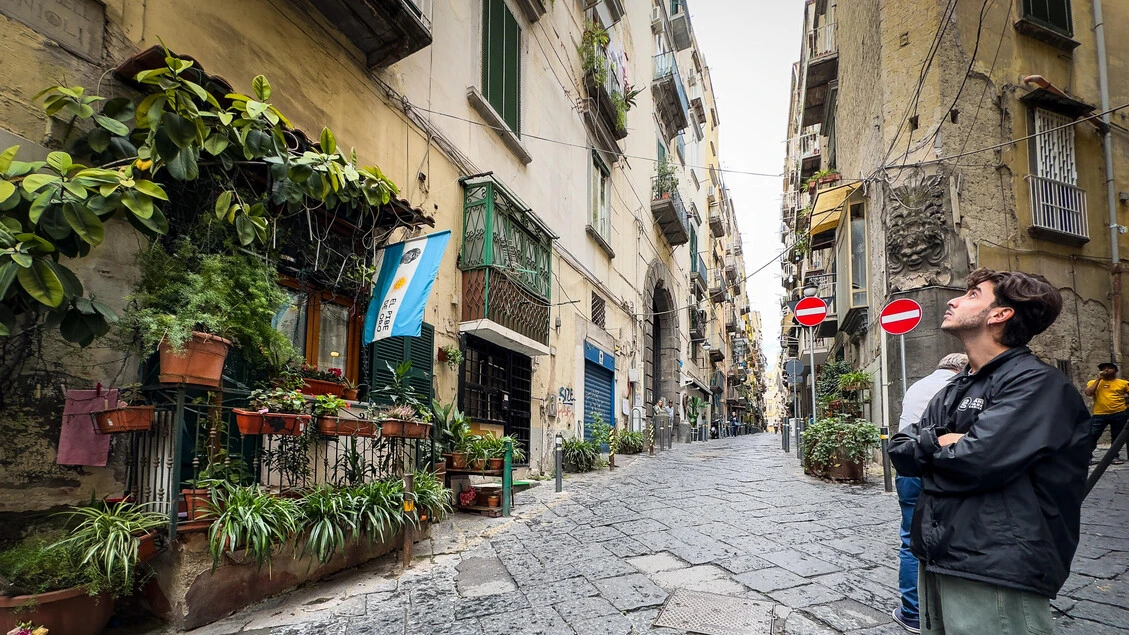 Turista uccisa a Napoli da statuina, 'l'ha gettata un 13enne'