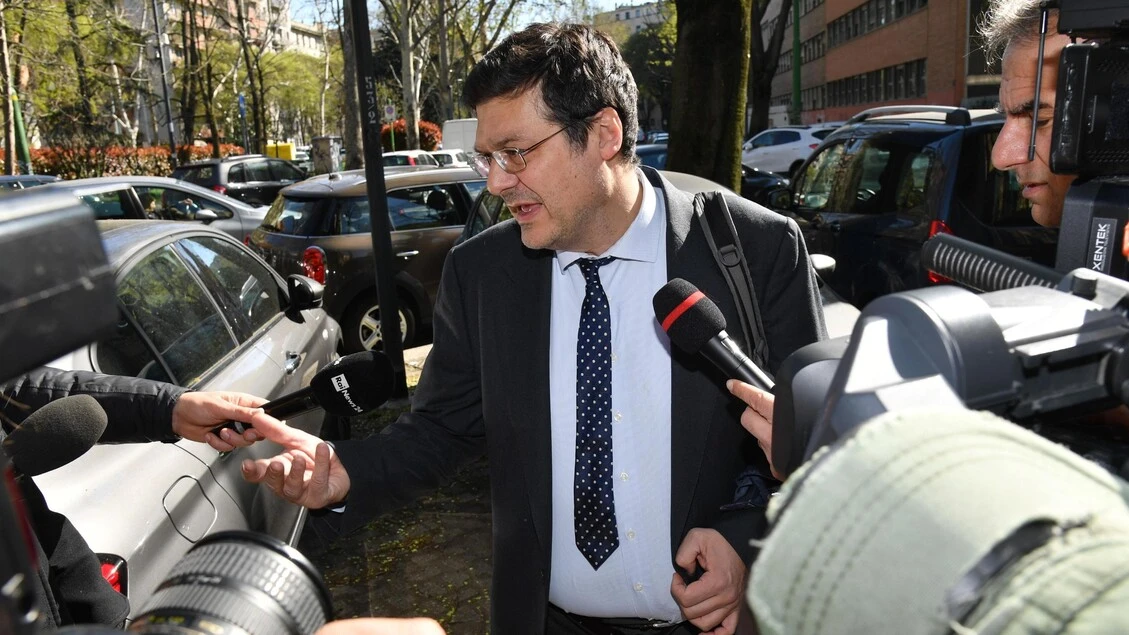 Scontri a Milano: legale, 'ai minori tolta anche la scuola'