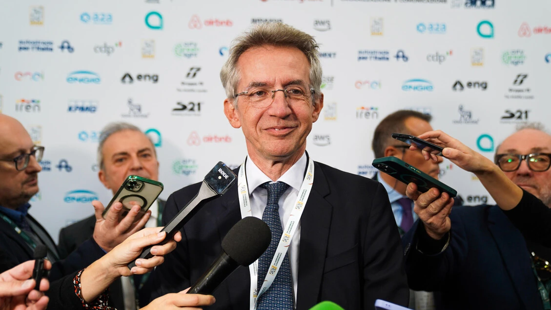 Manfredi, al lavoro per rafforzare edicole, presidio democrazia