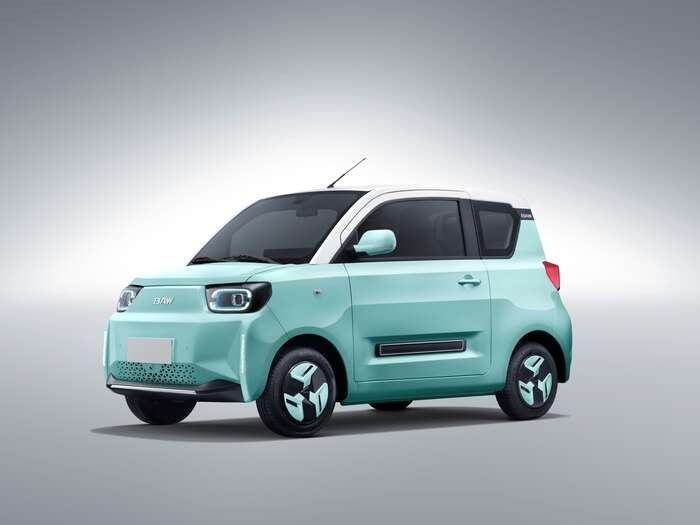 Ad Eicma annuncio importazione delle minicar del brand Baw