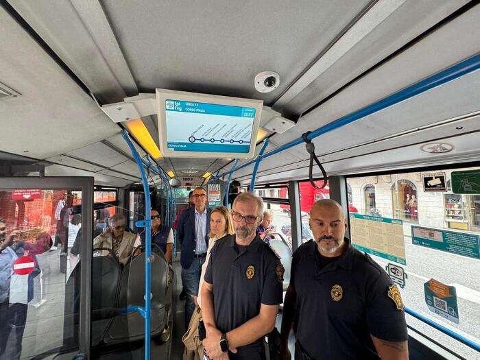 Regione Fvg, da oggi guardie giurate su bus a Trieste