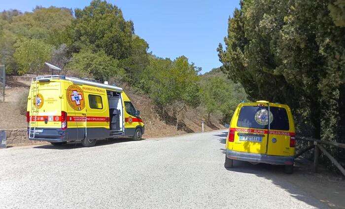 Aereo biposto partito dal Modenese disperso in Appennino