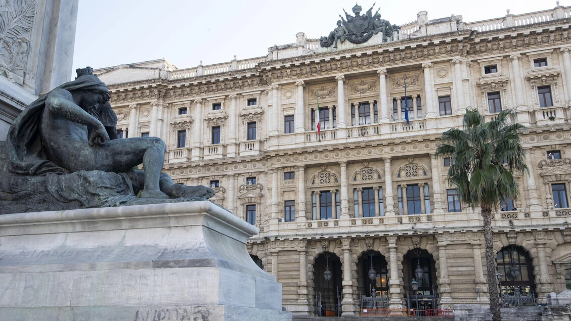 Uccisa nel 2008, pg Cassazione chiede annullamento sentenza per compagno