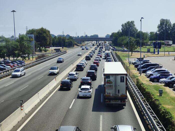 Anas, traffico molto intenso nel weekend di controesodo