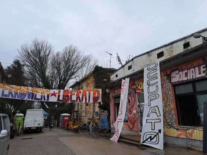 Attivisti ri-occupano stabile sgomberato per la Tav a Vicenza