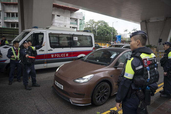 Usa criticano Hong Kong, campagna repressione transnazionale