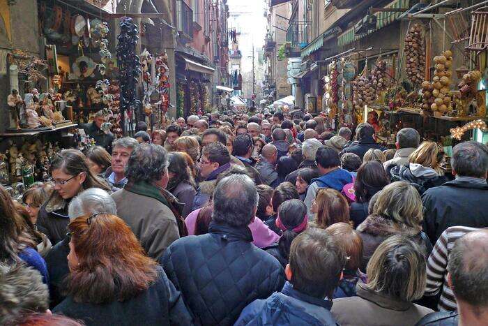 Turisti a Napoli per Natale, ecco i dispositivi anti caos