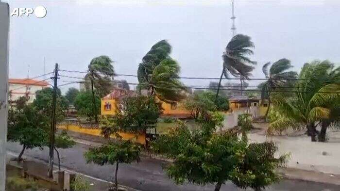 Maltempo in Mozambico, il ciclone Dikeledi si abbatte sul Paese