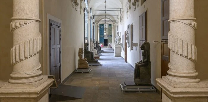 Dei e faraoni accoglieranno i visitatori nell'atrio dell'Egizio