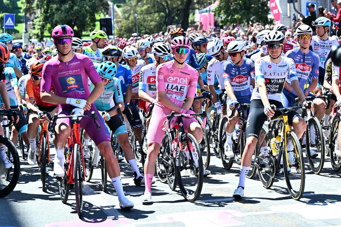 ++ Giro: francese Thomas vince per distacco la quinta tappa ++