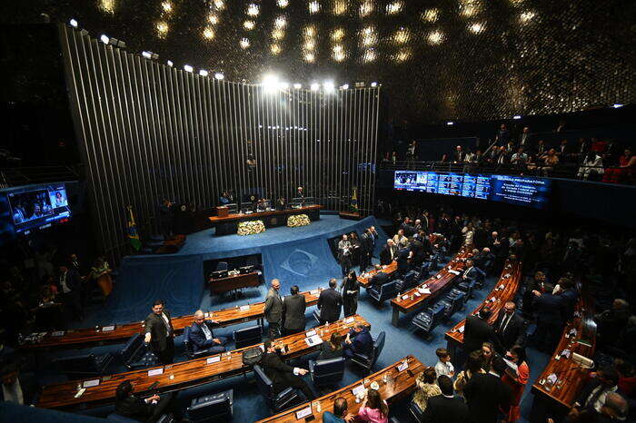 Deputato brasiliano propone equivalenza tra aborto ed omicidio