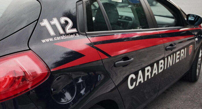 Bambinaia ubriaca, bimba di 2 anni soccorsa dai carabinieri