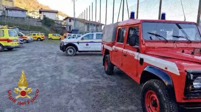 Speleologa bloccata, i soccorritori si danno il cambio