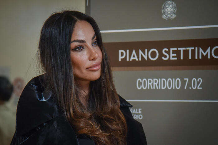 A processo la presunta stalker di Madalina Ghenea