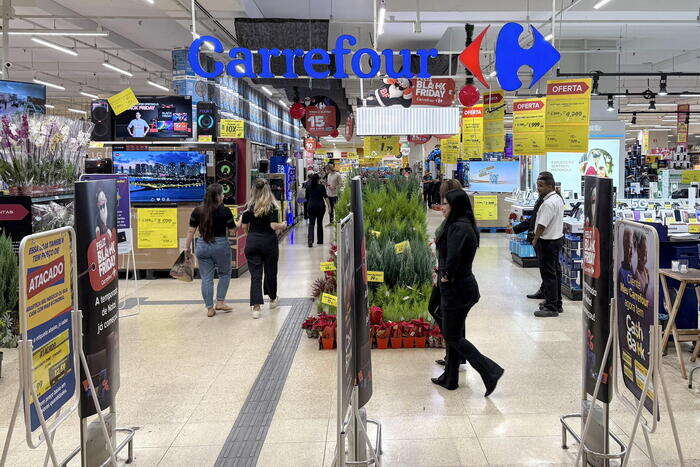 Dopo l'embargo sulla carne, Carrefour chiede scusa al Brasile