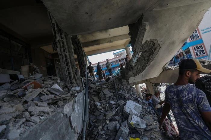 Attacco israeliano su campo profughi di Nuseirat, 5 morti