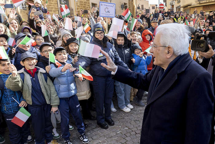 Mattarella, serve rigenerare la coesione e procedere insieme