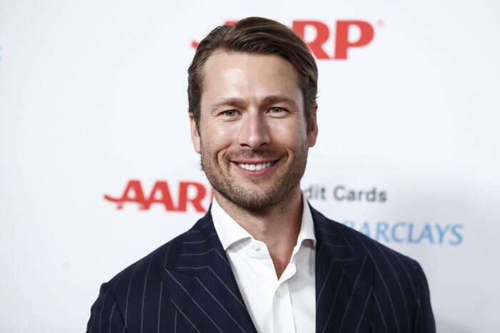 Variety, Glen Powell sarà in un prossimo film di J.J. Abrams