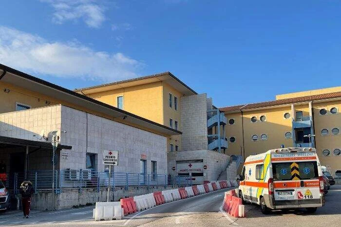 Frammenti di alluminio nel pane,denuncia e controlli ad Avellino