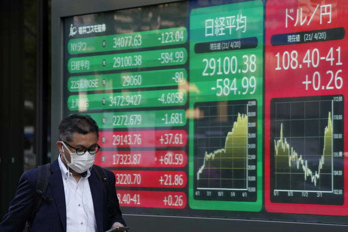 Borsa: l'Asia debole dopo tonfo Wall street, male Seul e Sidney