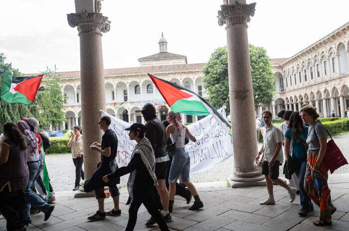 Open day in Statale a Milano, contro-evento dei pro-Pal