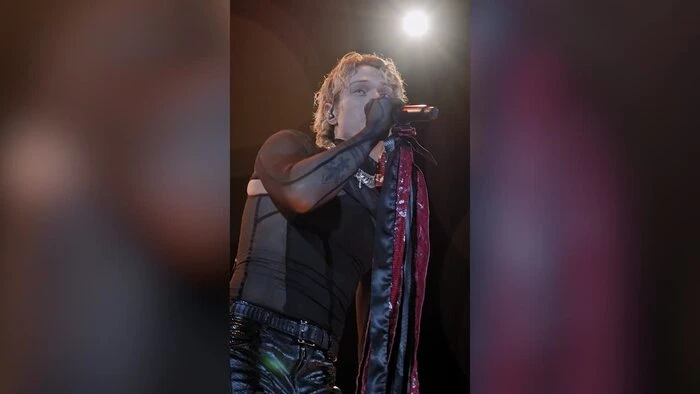 Galassie, in radio e sulle piattaforme digitali il nuovo singolo di Irama