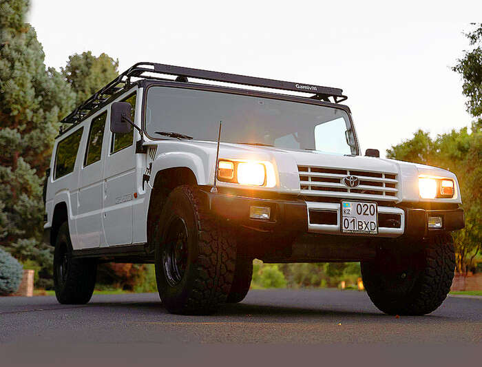 Toyota Mega Cruiser storico rivale giapponese dell'Hummer H1