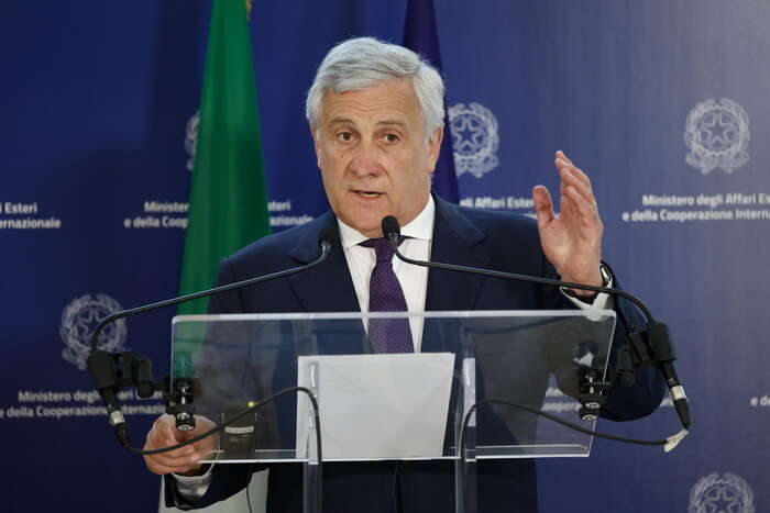 Tajani, 'disappunto per la nomina di Colomina inviato sud Nato'