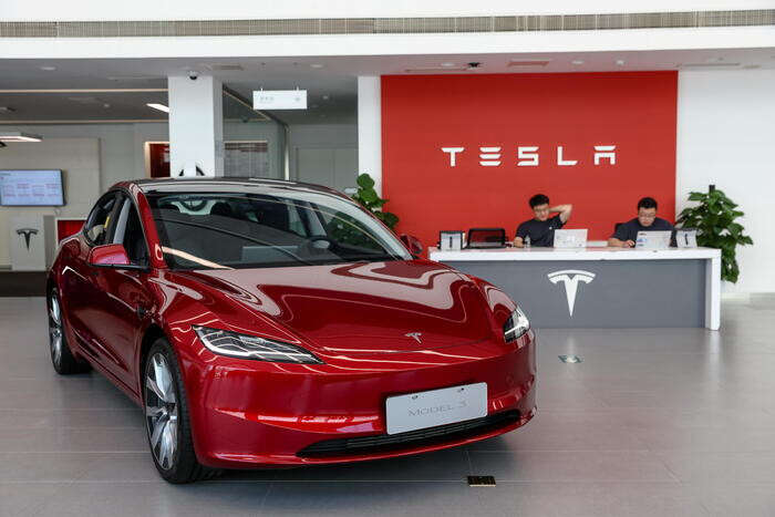 Tesla, vendite record in Cina ma è guerra dei prezzi