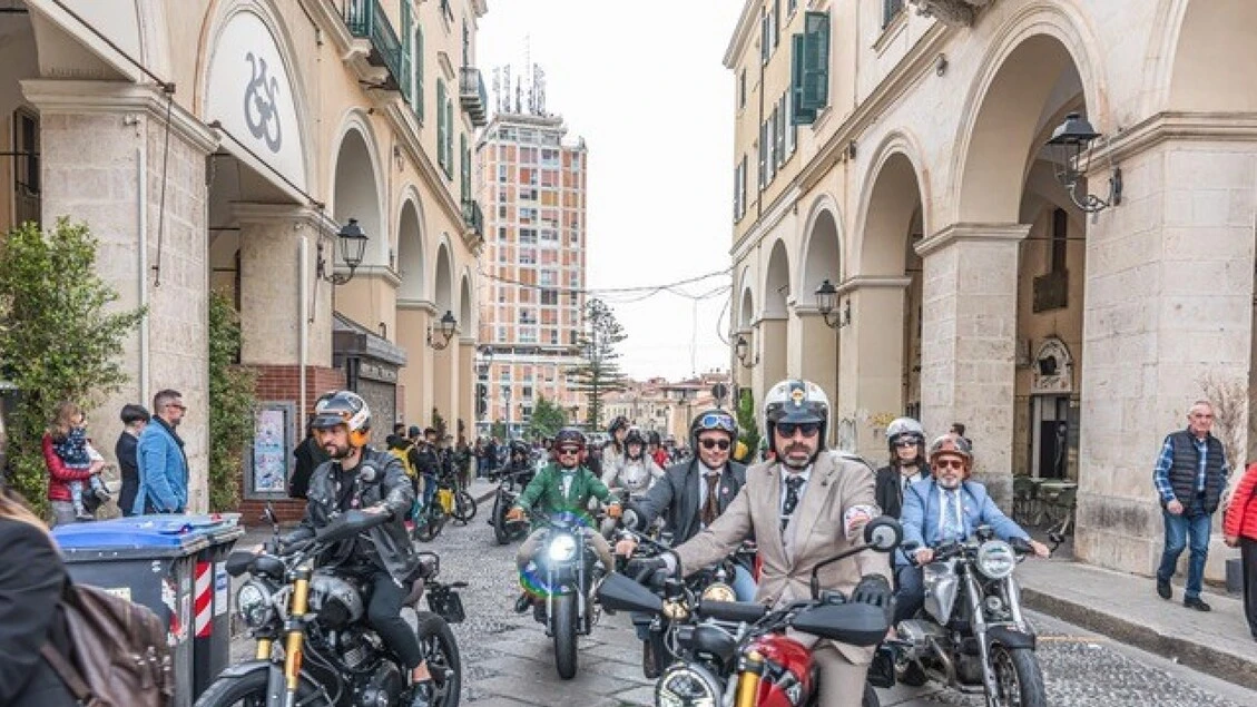 Distinguished Gentleman's Ride a Sassari tra moto vintage e prevenzione