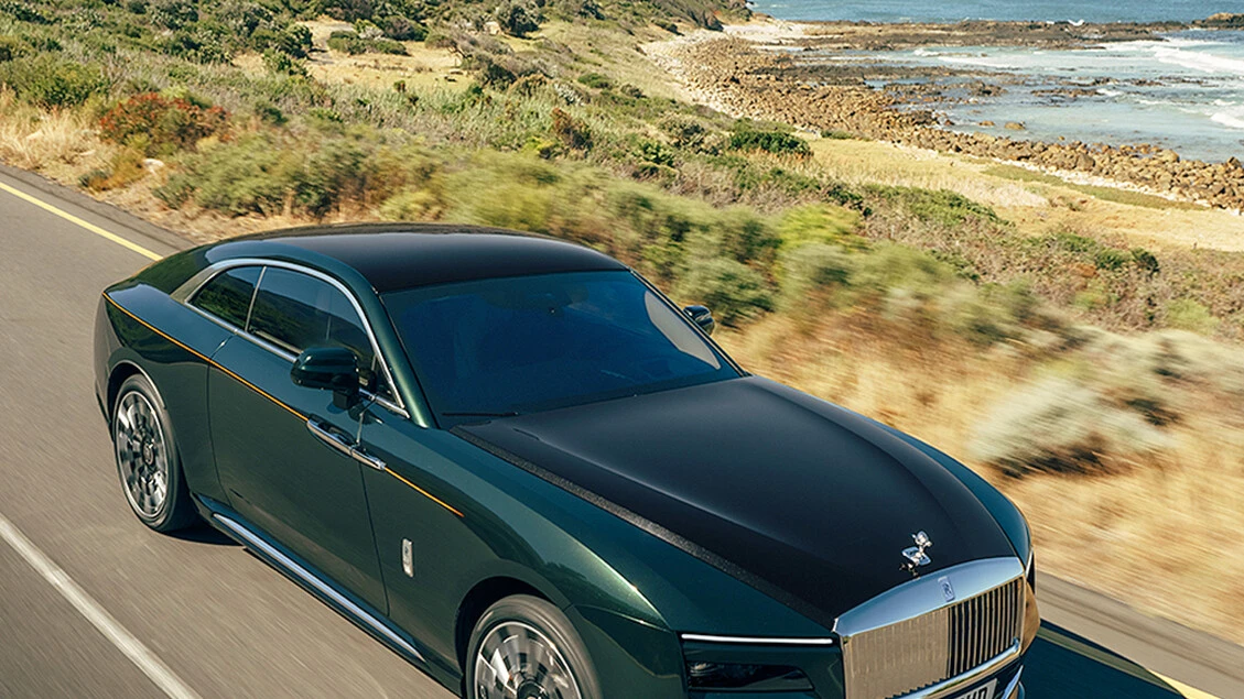Spectre Series II, Rolls-Royce migliora la sua coupé elettrica superlusso