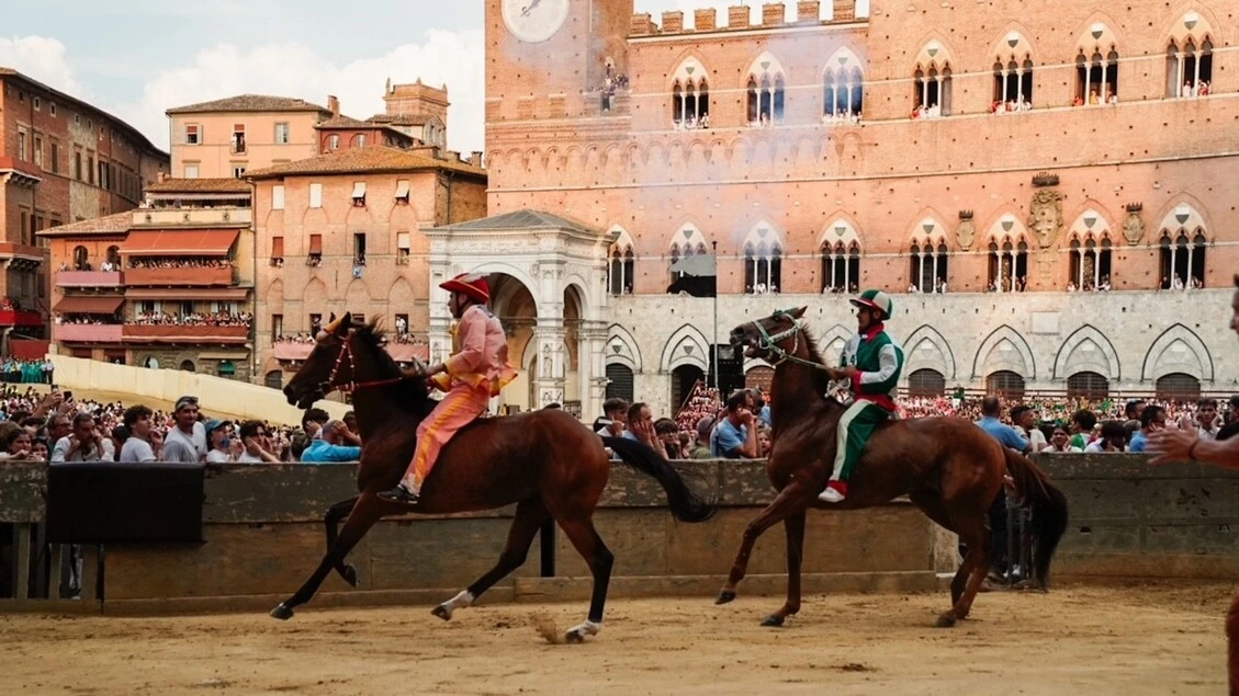 Palio Siena, Valdimontone vince la prima prova