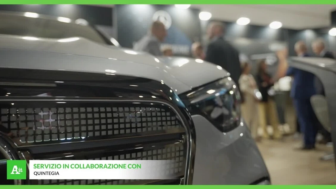 Mercedes celebra i 140 anni dalla nascita dell'automobile