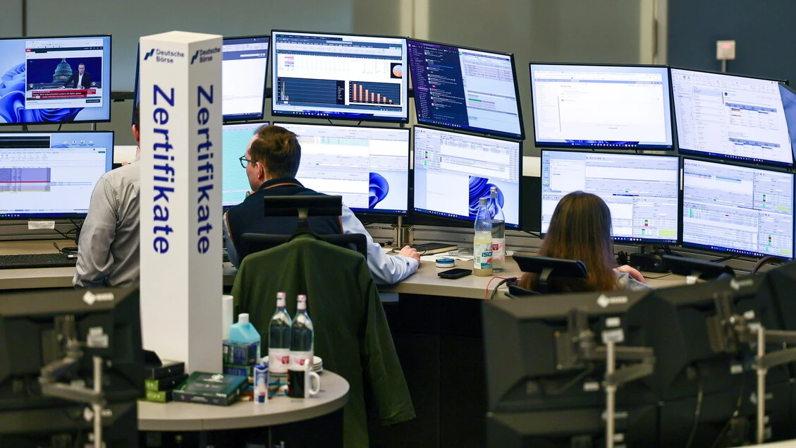 Borsa: l'Europa rallenta, future Usa in ribasso, Milano +0,25%