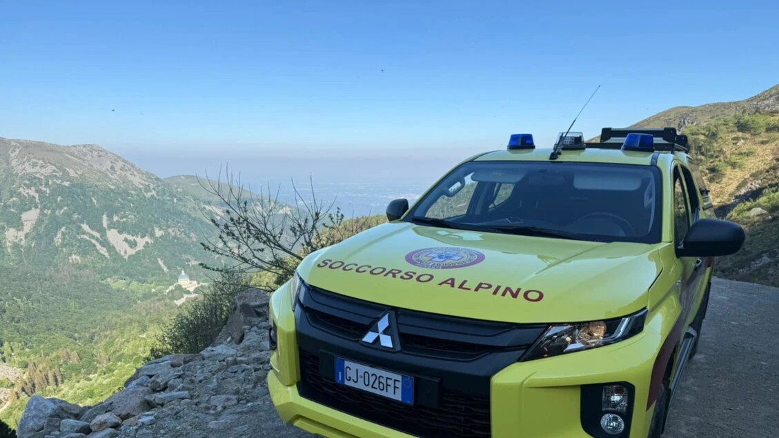 Escursionista cade per 100 metri nel Biellese, è grave